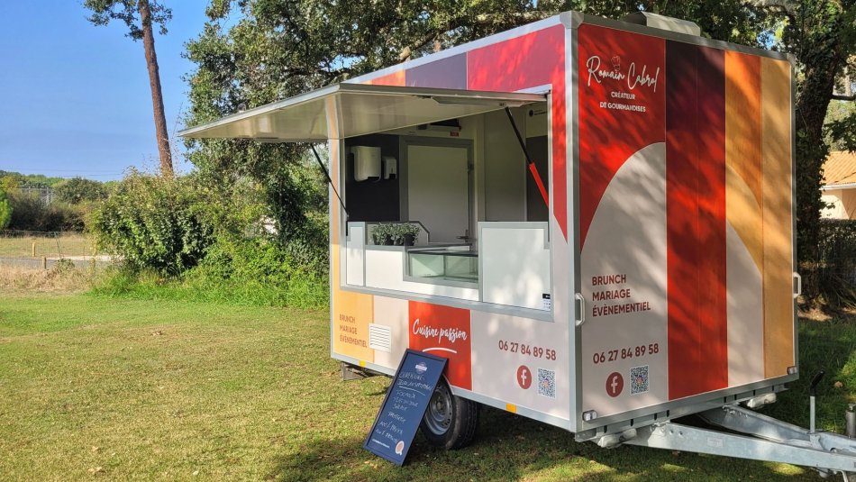 RESTAURATION AVEC LE FOOD TRUCK